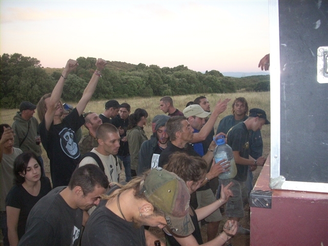 kénavo de la part des KMZ SmallDSCN0112